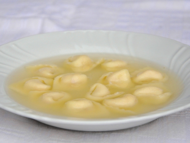 Tortellini in brodo senza glutine Tortellini in brodo senza glutine